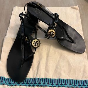 Tory Burch patent Black heels  sandals size 8.5 Used.